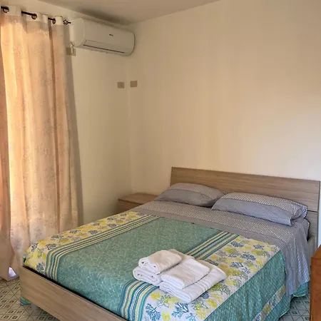 Window On The Sunset Apartment Cefalu Exterior photo