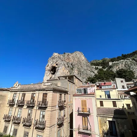 Window On The Sunset Apartment Cefalu Exterior photo