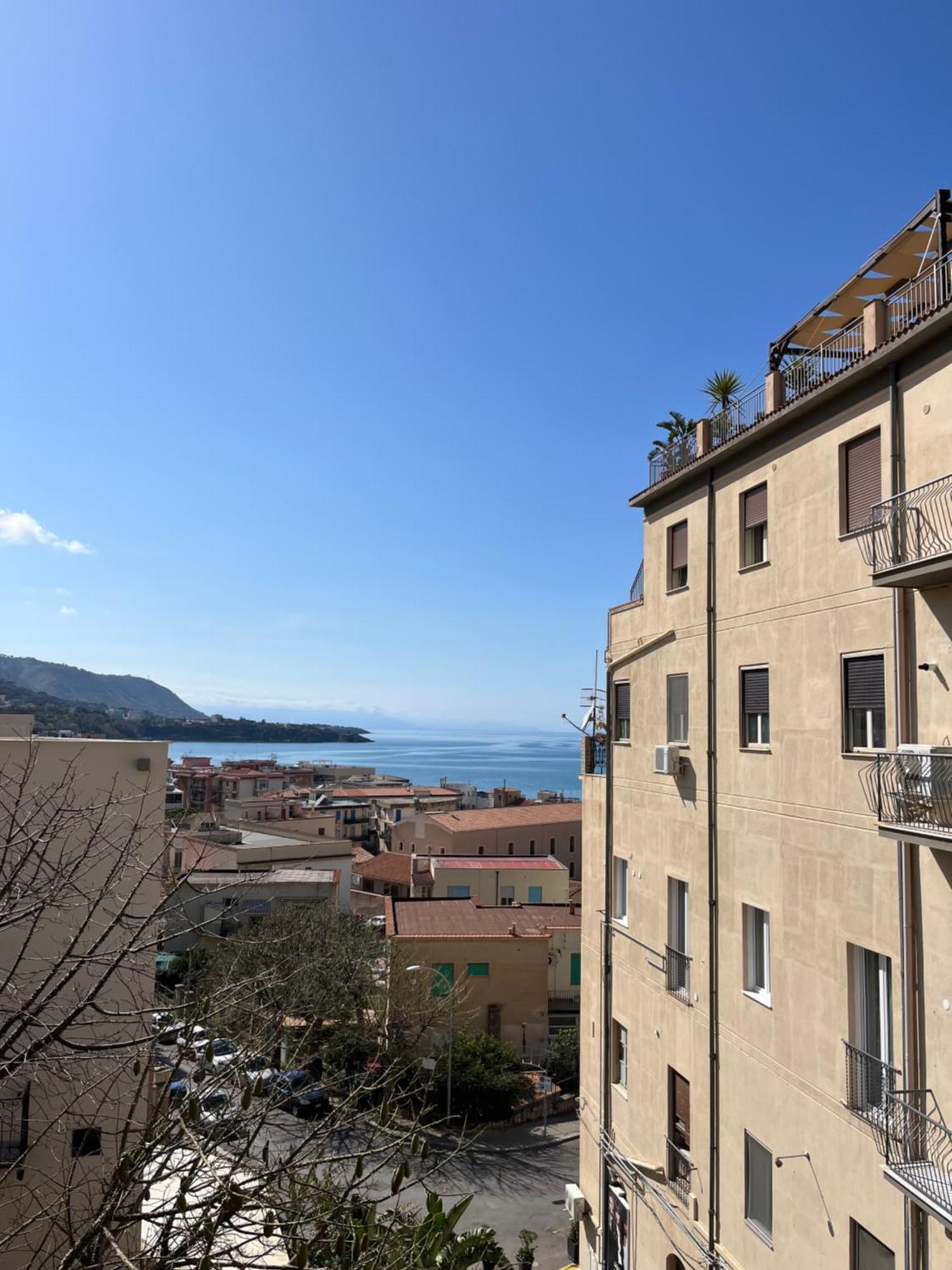 Window On The Sunset Apartment Cefalu